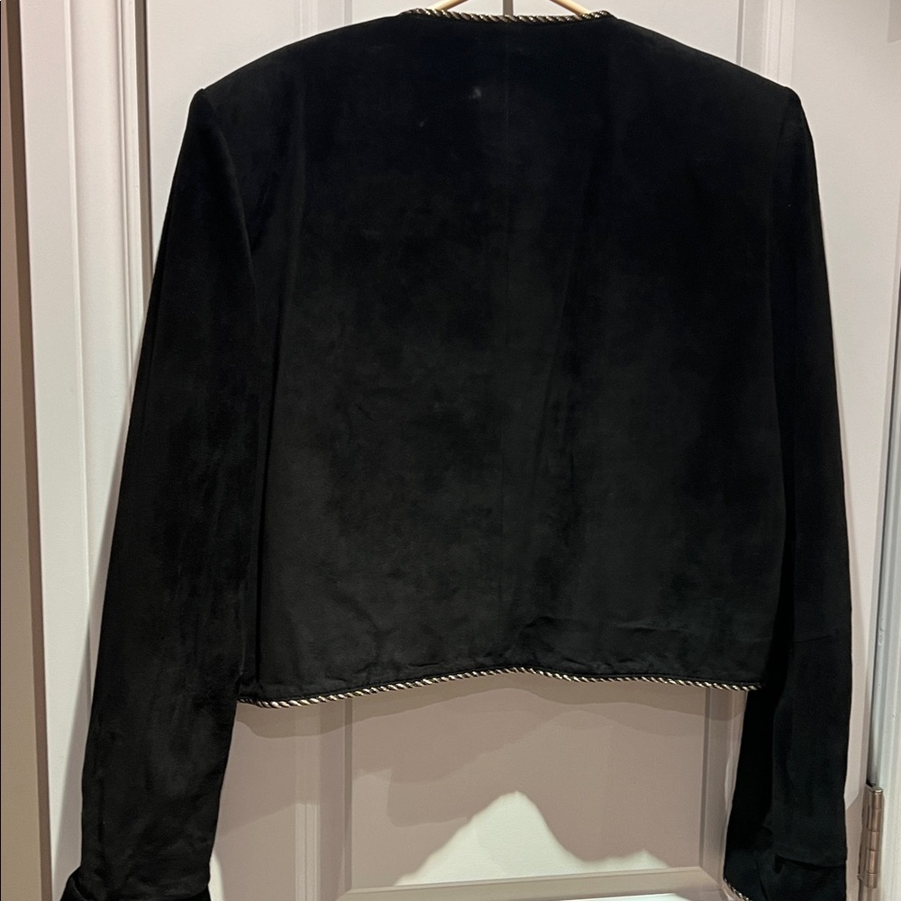 Danier Black Suede Bolero Jacket w/Trim Detail 💕 - Picture 4 of 8